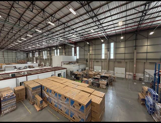 11,366M² WAREHOUSE TO LET IN CHLOORKOP